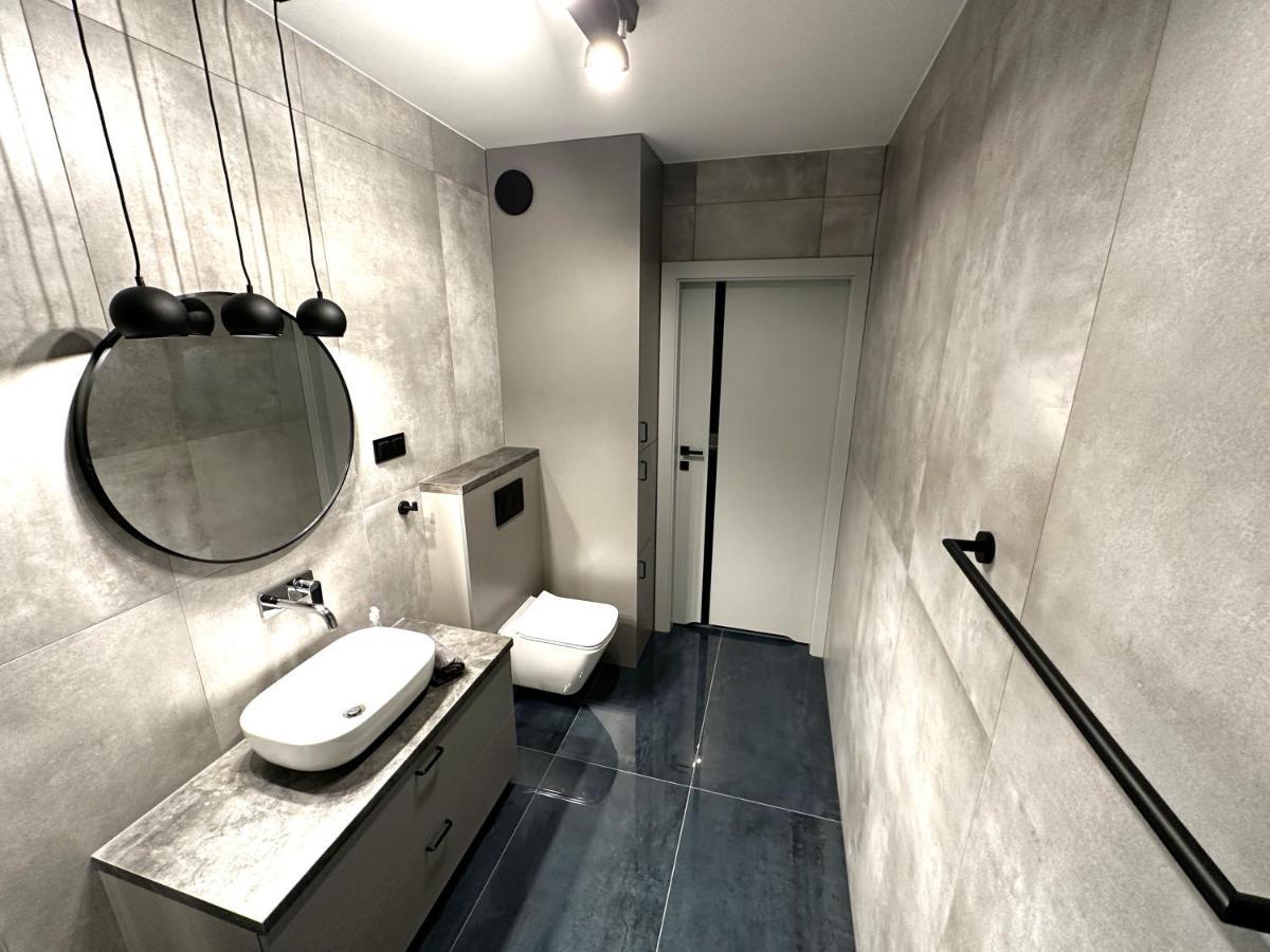 Apartament Lotnisko Chopina Warsaw Airport Εξωτερικό φωτογραφία